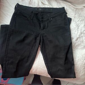 Jennifer Lopez Black Skinny Jeans